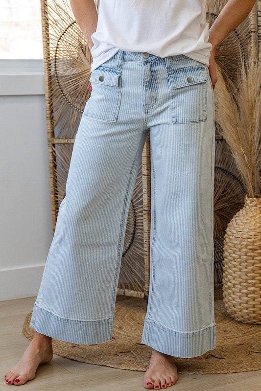 Light blue wide-leg jeans 