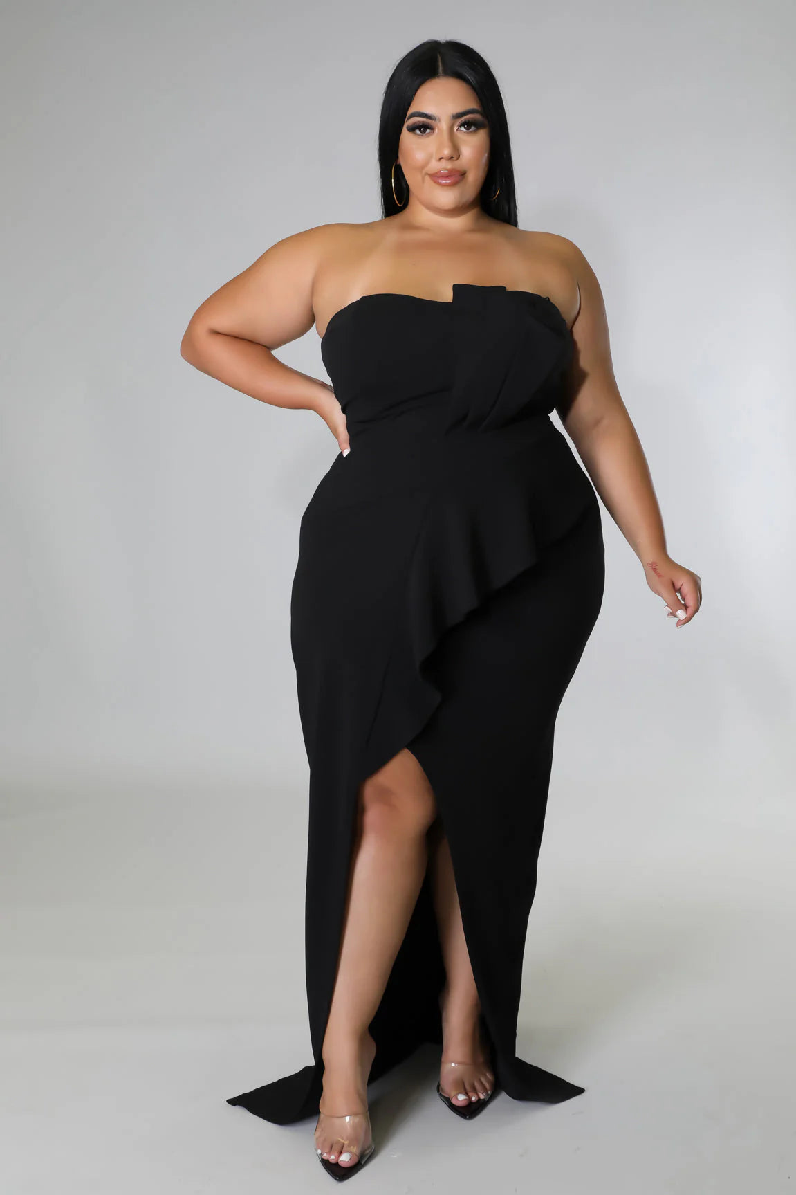Plus Size Elegant Embrace Pleated Maxi Dress