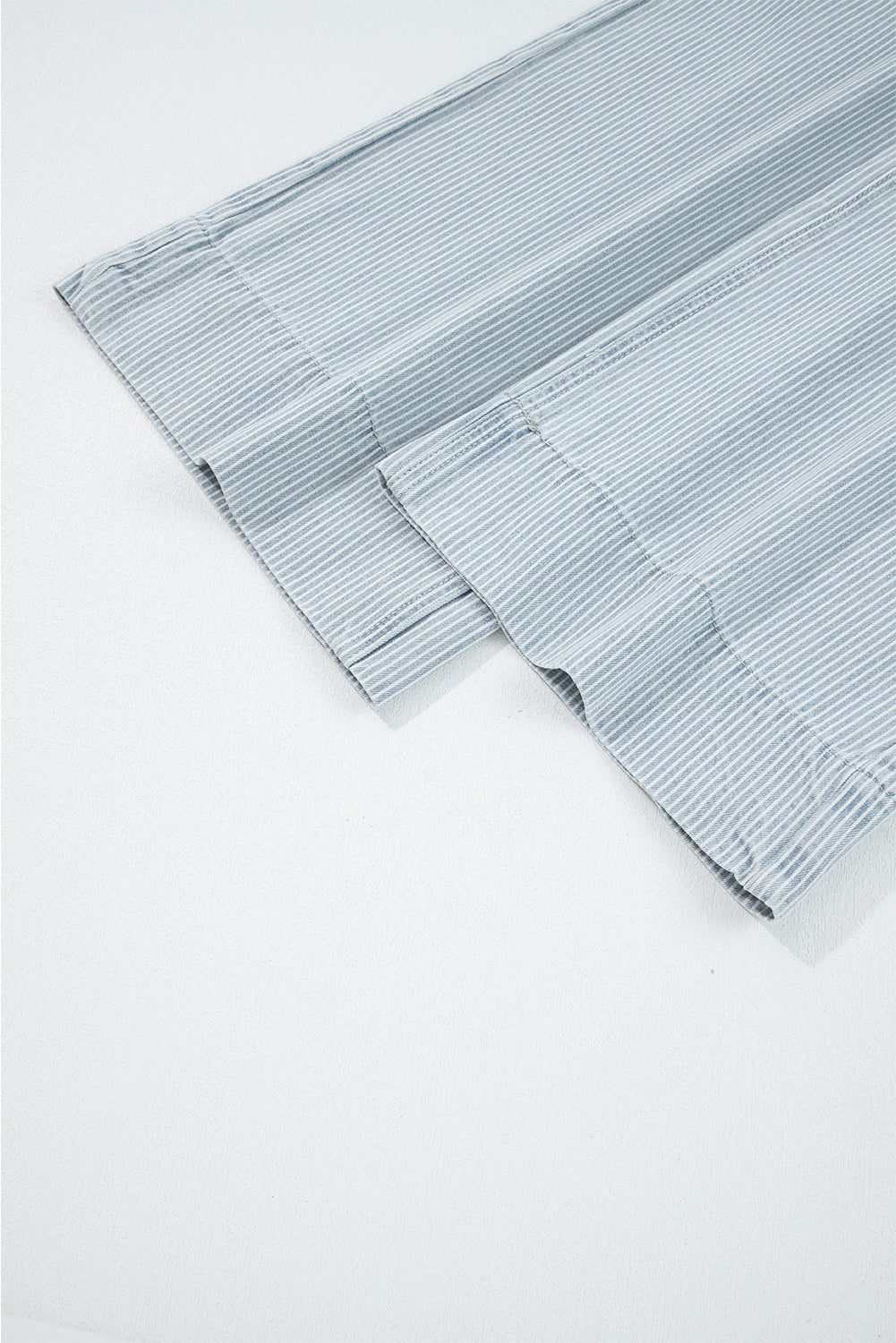 Pocket Cuffed Hem Wide Leg Jeans